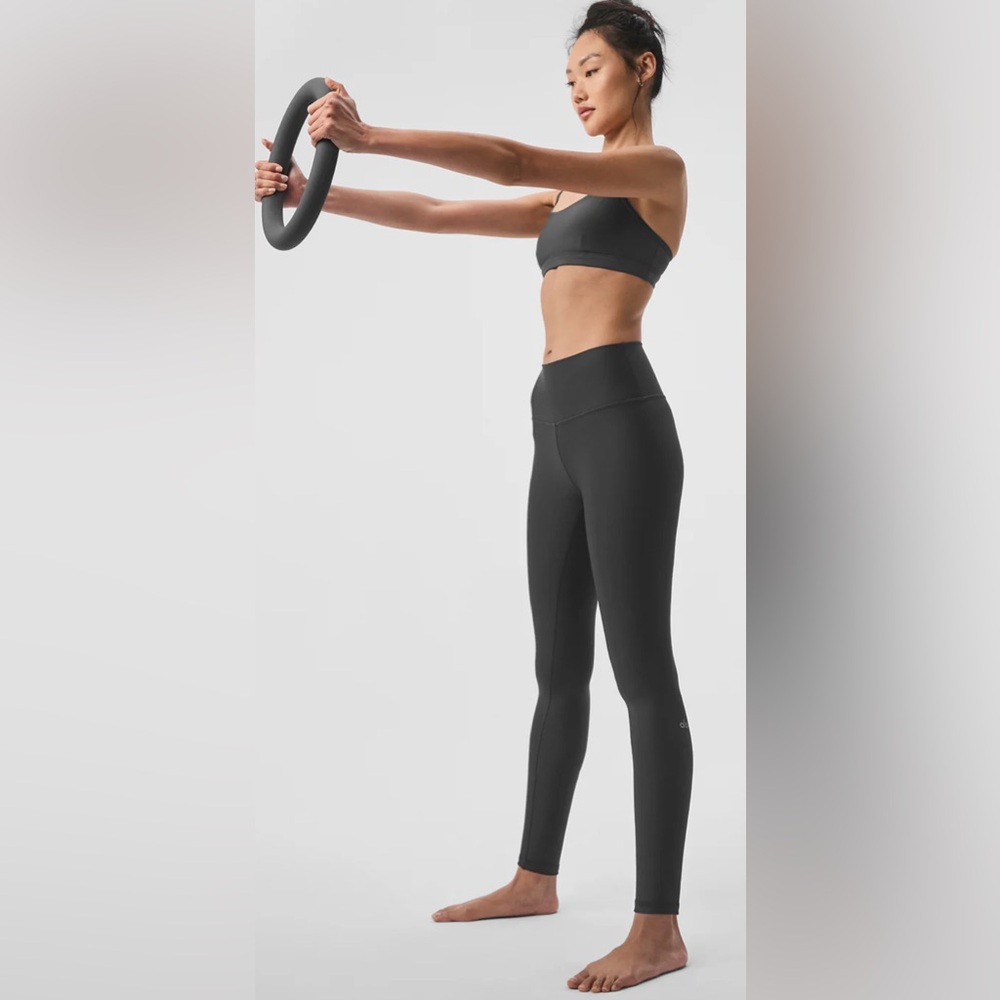 Alo Yoga 7/8 High-Waist Airlift Legging